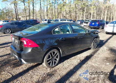 2018 Volvo S60 T5 Dynamic из США, поврежденный, VIN YV126MFL2J2466934